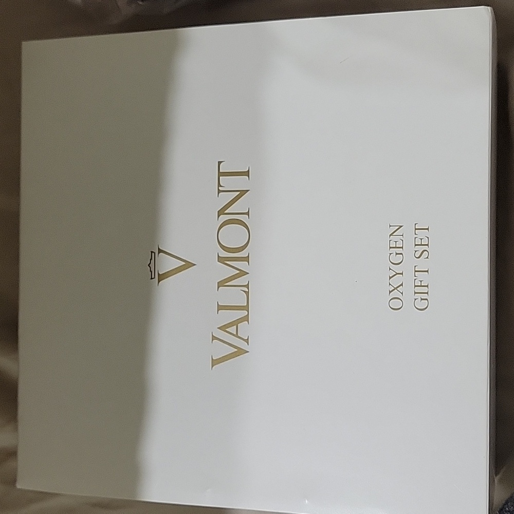 Valmont oxygen gift set